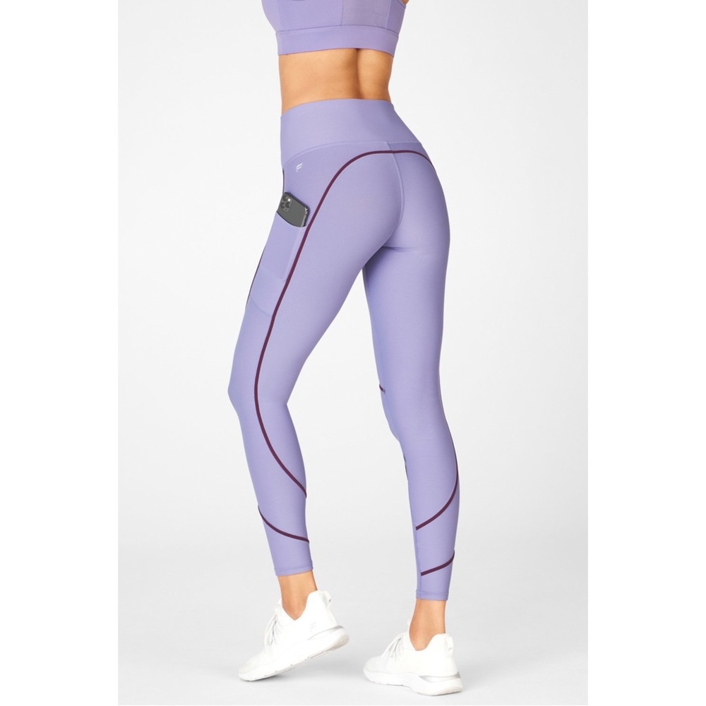 Fabletics High-Waisted Cold Weather Pocket Leggings Size XXS